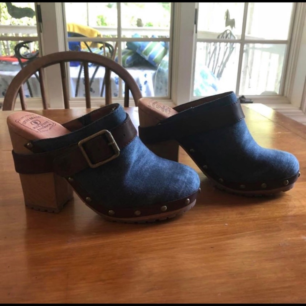 Clogs - Picture 3 of 3